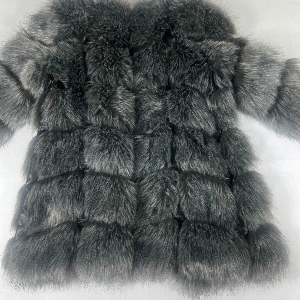 Fanpugizhen Faux Fur Coat Silver Grey Tiered Paneled Glam Jacket Medium